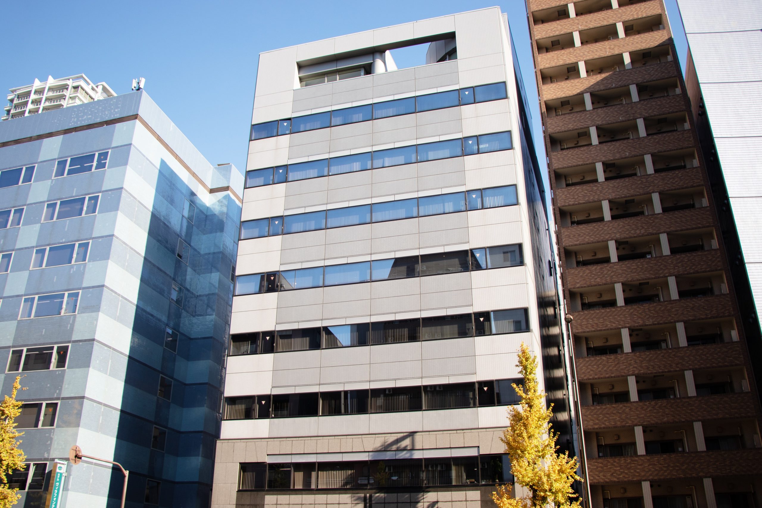 image of the company office in Tokio taken from outside